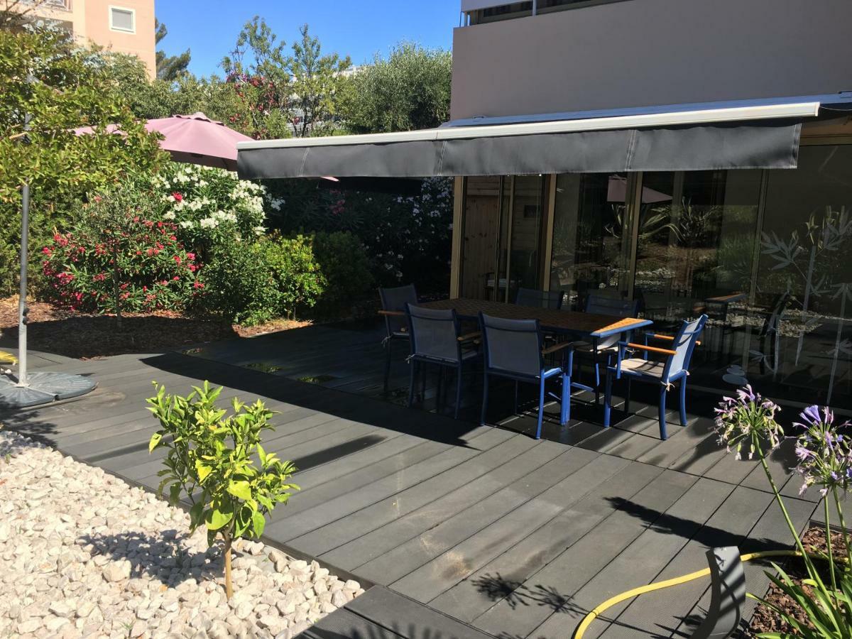 Ferienwohnung Les Enganes Fréjus Exterior foto